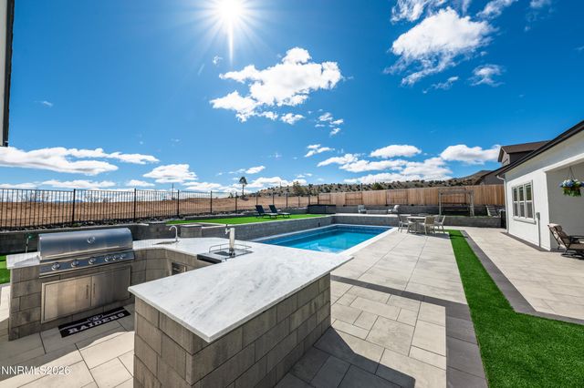 2958 Murrelet Way, Sparks, NV 89441