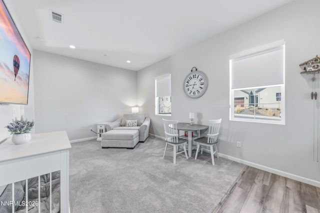 2958 Murrelet Way, Sparks, NV 89441