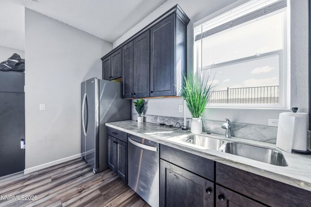 2958 Murrelet Way, Sparks, NV 89441