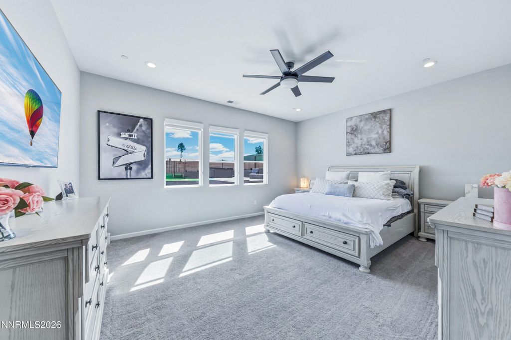 Image 22 of property listing at 2958 Murrelet Way, Sparks, NV 89441