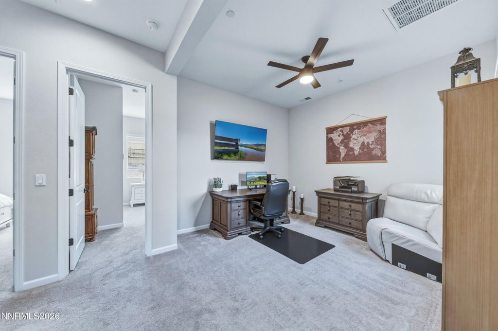 Image 30 of property listing at 2958 Murrelet Way, Sparks, NV 89441