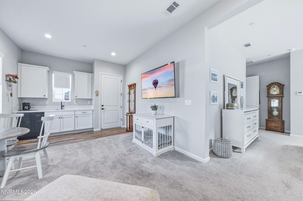 Image 31 of property listing at 2958 Murrelet Way, Sparks, NV 89441