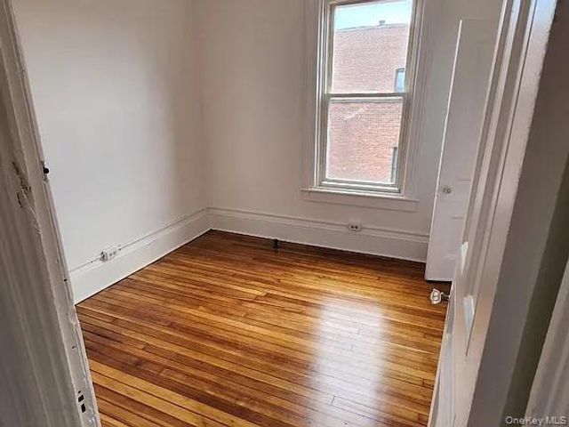 457 Main St Apt 4, Beacon, NY 12508