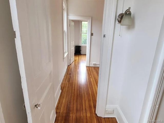 457 Main St Apt 4, Beacon, NY 12508