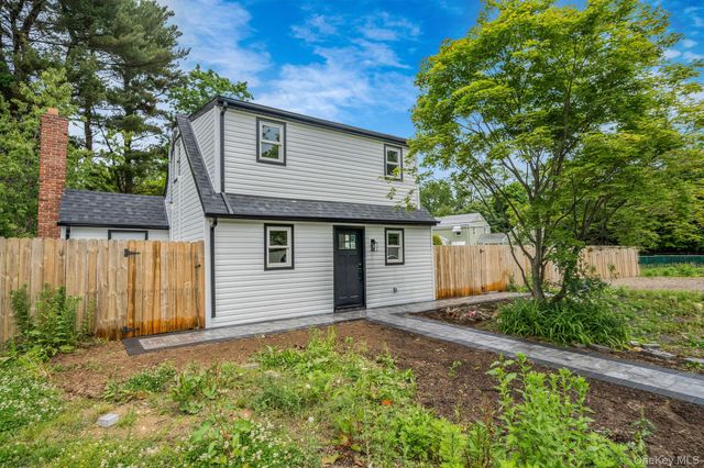 295 Cuba Hill Road, Huntington, NY 11743