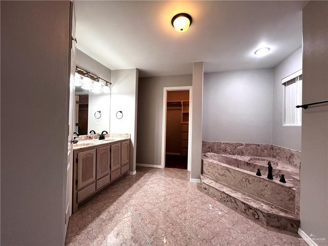 4800 La Vista Street, Mcallen, TX 78501