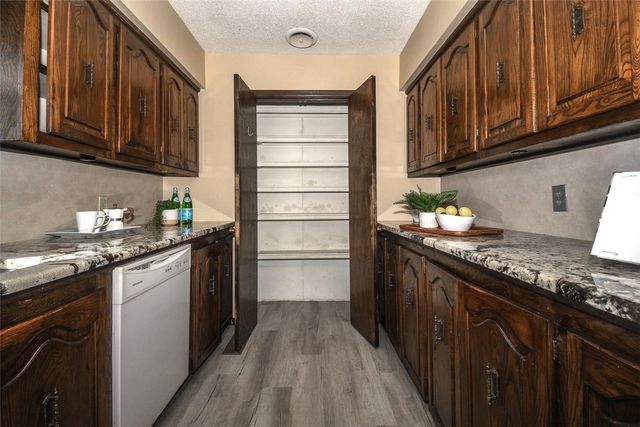 809 S Elm Street, Siloam Springs, AR 72761