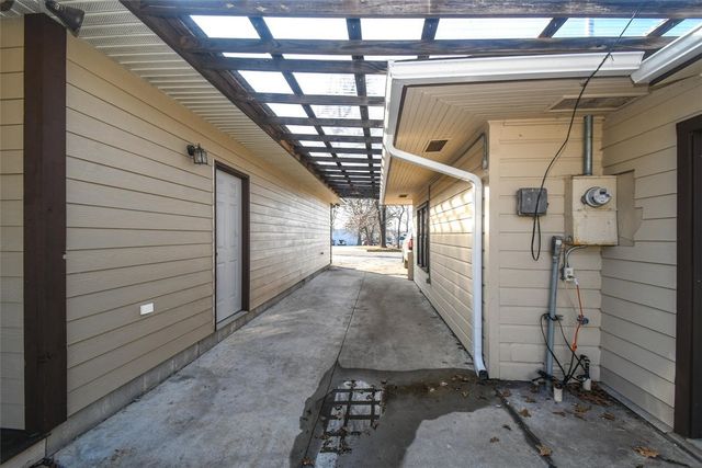 809 S Elm Street, Siloam Springs, AR 72761