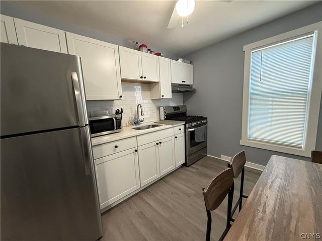 412 Court Street 2, Syracuse, NY 13208
