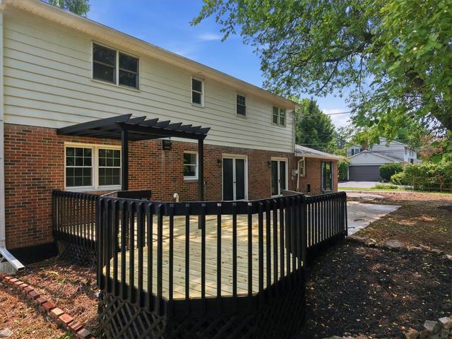 1360 Dorney Avenue, Lower Macungie Twp, PA 18103