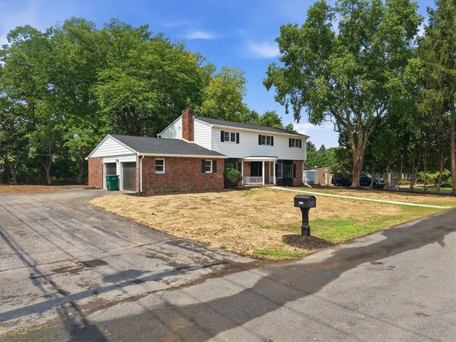 1360 Dorney Avenue, Lower Macungie Twp, PA 18103