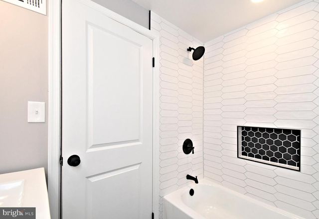 507 CROYDEN RD, Cheltenham, PA 19012