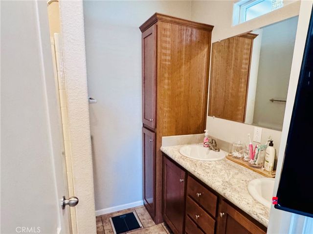 995 Pomona 63, Corona, CA 92882