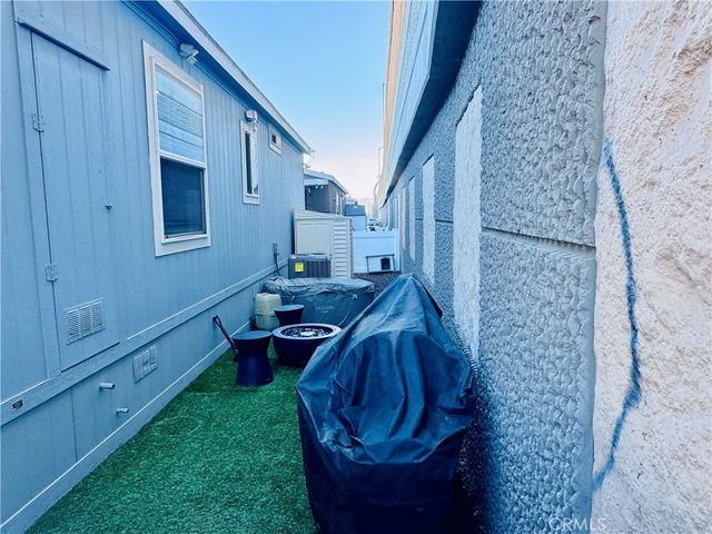 995 Pomona 63, Corona, CA 92882