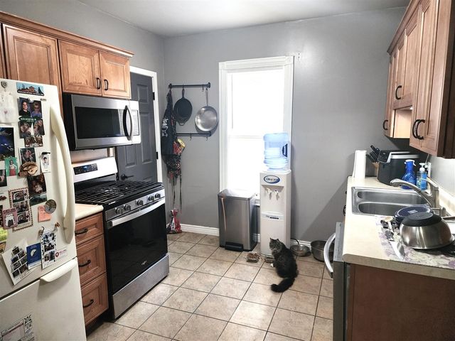 722 Forest Street, Kalamazoo, MI 49008