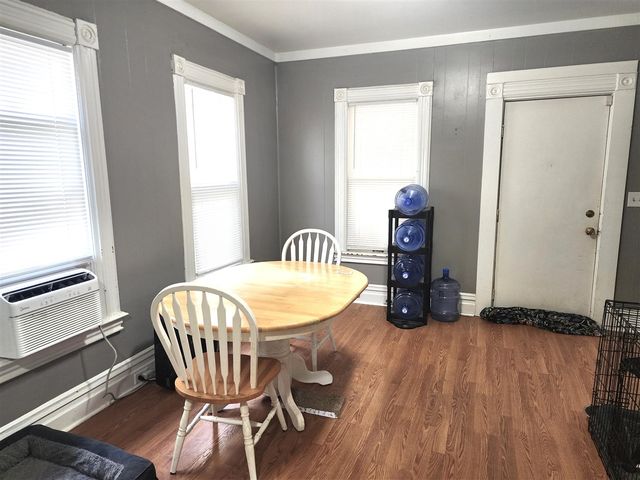 722 Forest Street, Kalamazoo, MI 49008