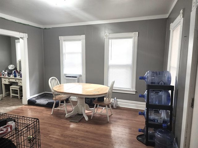 722 Forest Street, Kalamazoo, MI 49008