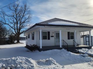 721 W Alton Street, Bicknell, IN 47512