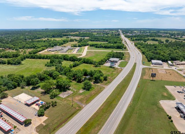 204 N Doctor M Roper Pkwy, Bullard, TX 75757