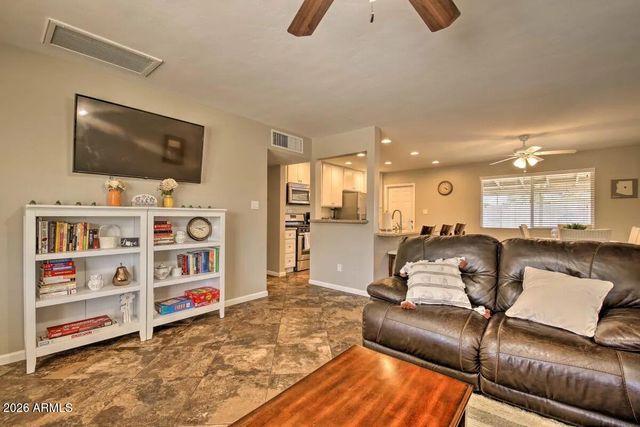 609 S PRIEST Drive, Tempe, AZ 85281