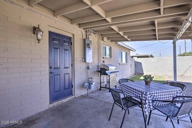 609 S PRIEST Drive, Tempe, AZ 85281