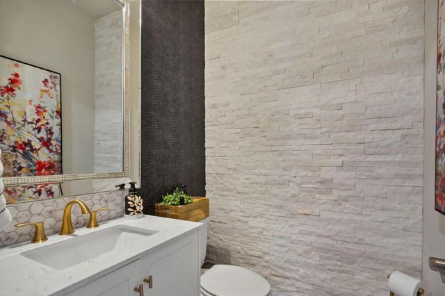 2124 Dublin Court, Mckinney, TX 75071