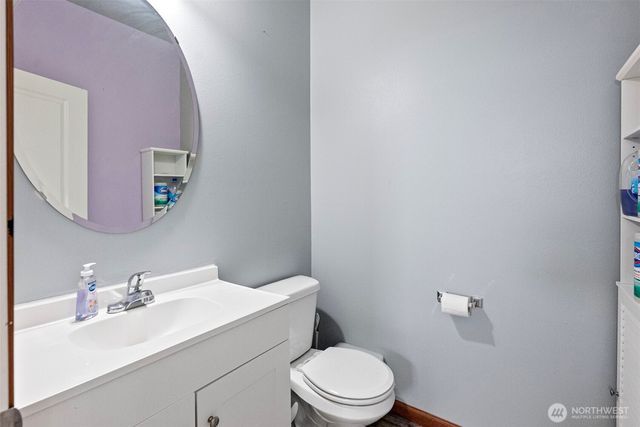 427 NE Nantucket Street, Bremerton, WA 98310