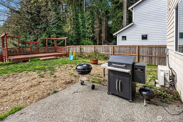427 NE Nantucket Street, Bremerton, WA 98310
