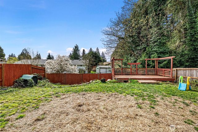 427 NE Nantucket Street, Bremerton, WA 98310