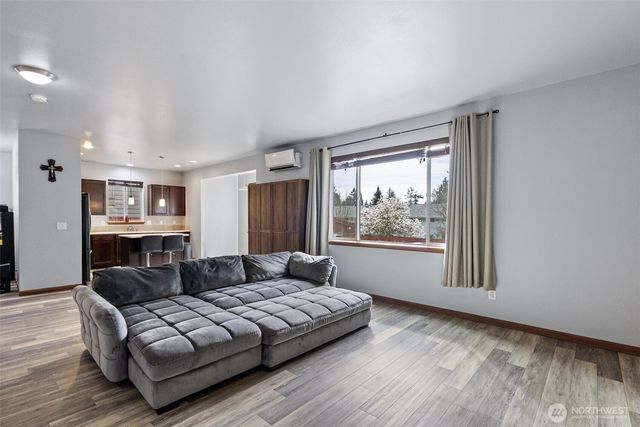 427 NE Nantucket Street, Bremerton, WA 98310