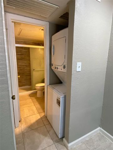 9827 Walnut Street 112, Dallas, TX 75243