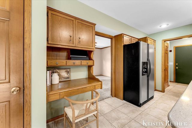 1922 Camrose Court, Wyoming, MI 49519