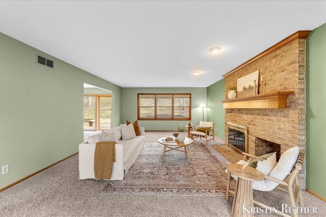 1922 Camrose Court, Wyoming, MI 49519