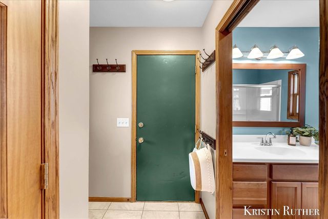 1922 Camrose Court, Wyoming, MI 49519