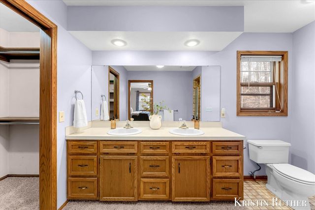 1922 Camrose Court, Wyoming, MI 49519