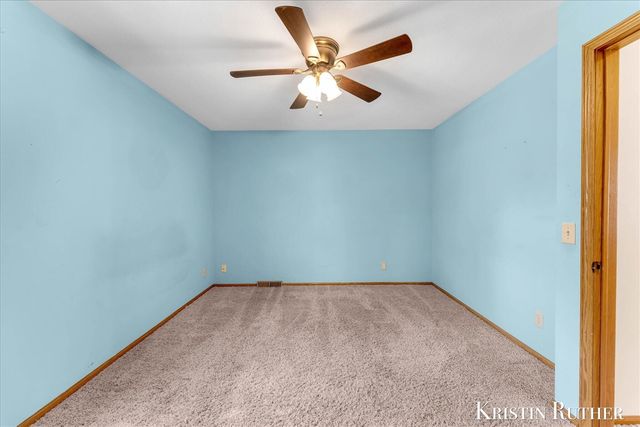 1922 Camrose Court, Wyoming, MI 49519