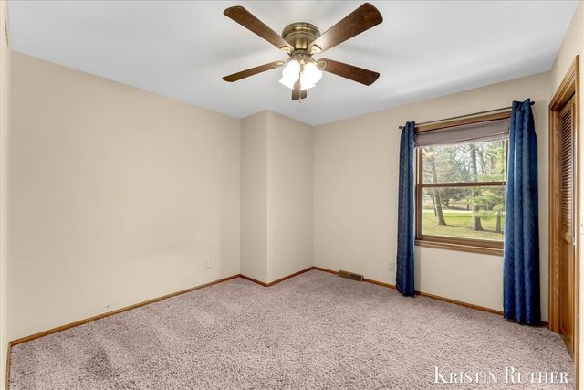 1922 Camrose Court, Wyoming, MI 49519