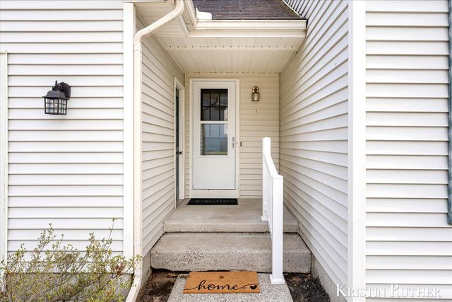 1922 Camrose Court, Wyoming, MI 49519