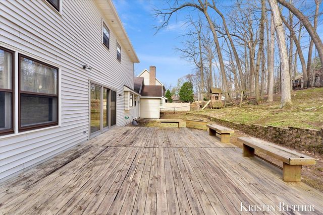 1922 Camrose Court, Wyoming, MI 49519