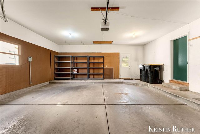 1922 Camrose Court, Wyoming, MI 49519