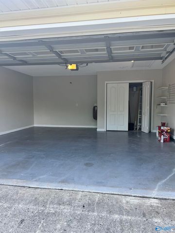 228 Falcon Ridge Drive, Huntsville, AL 35811