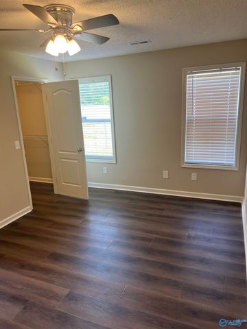 228 Falcon Ridge Drive, Huntsville, AL 35811