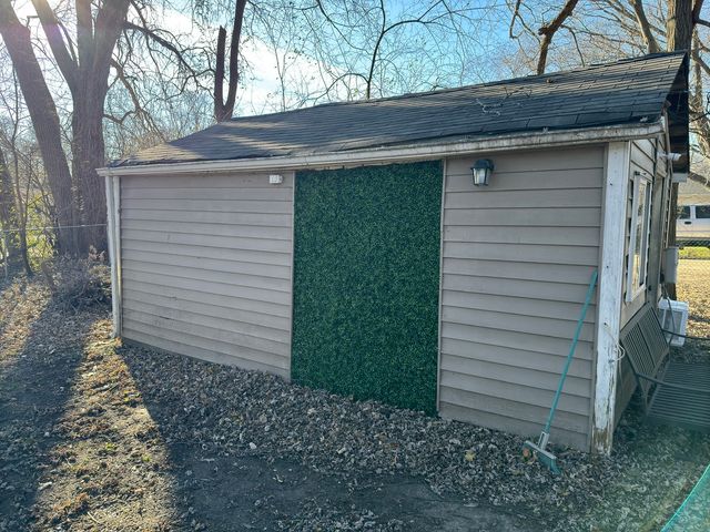 1326 Nippersink Drive, Spring Grove, IL 60081