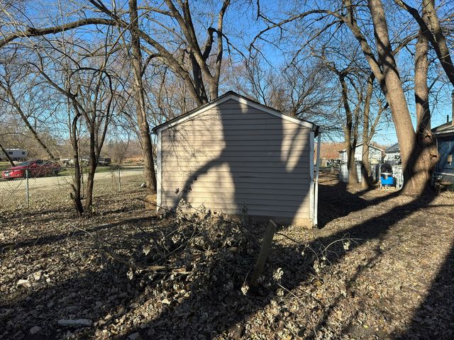 1326 Nippersink Drive, Spring Grove, IL 60081