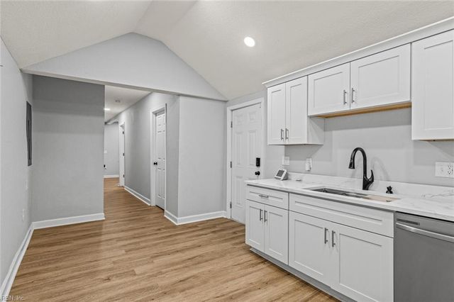 419 Pine AVE, Newport News, VA 23607