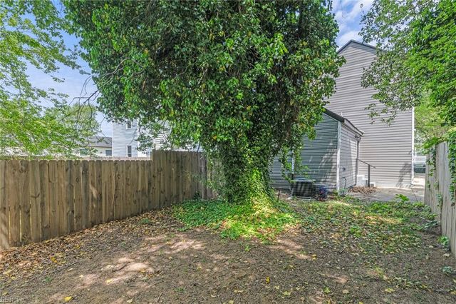 419 Pine AVE, Newport News, VA 23607