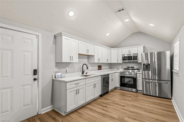 419 Pine AVE, Newport News, VA 23607