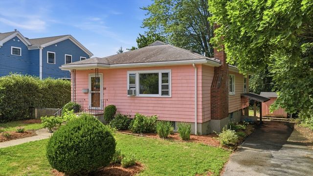84 Oak Street, Winchester, MA 01890