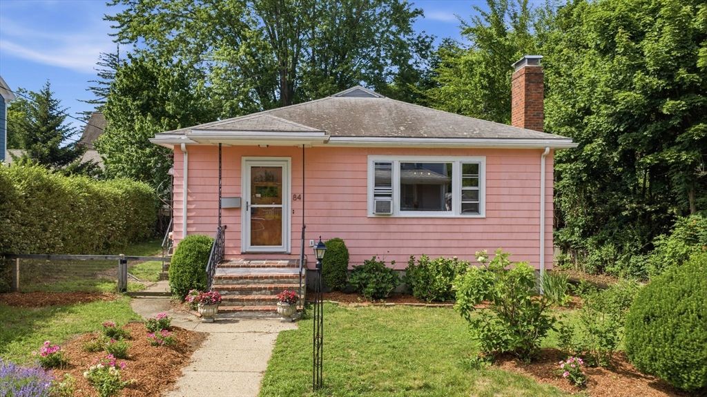 84 Oak Street, Winchester, MA 01890