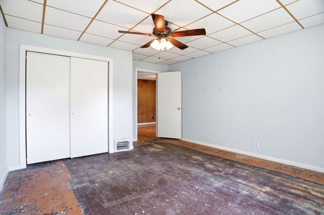 99 Lawson Avenue W, Saint Paul, MN 55117